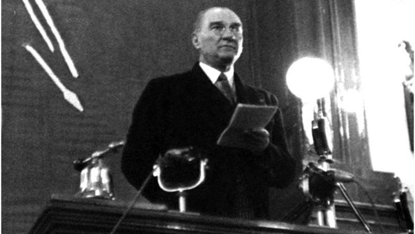 29 Ekim Cumhuriyet Bayramımız kutlu olsun! İşte Cumhuriyetimizin kurucusu Gazi Mustafa Kemal ATATÜRK'ün fotoğrafları...4