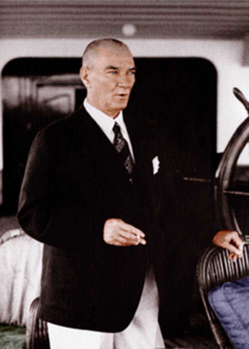 Atatürk'ün renklendirilmiş fotoğrafları12