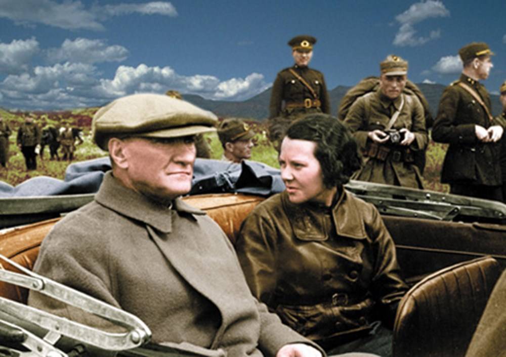 Atatürk'ün renklendirilmiş fotoğrafları13