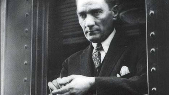 Atatürk Portreleri