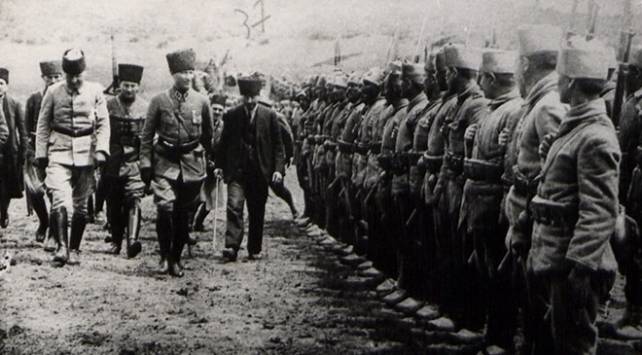 Ata'mızın hiç görmediğiniz en güzel fotoğrafları2