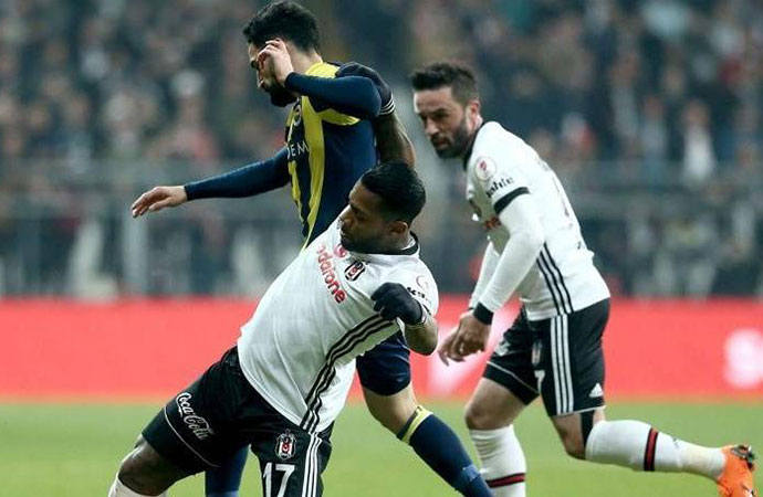 6 gollü müthiş derbi!