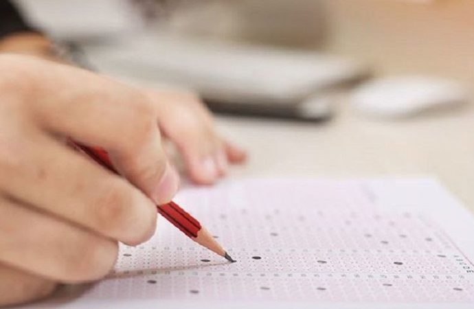 Türkiye'nin eğitim tablosu: Üniversite sınavında 14 bin 971 aday sıfır çekti