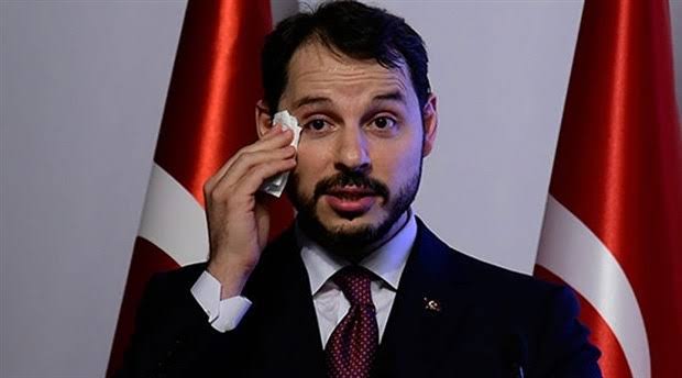 Berat Albayrak da kitap çıkarıyor