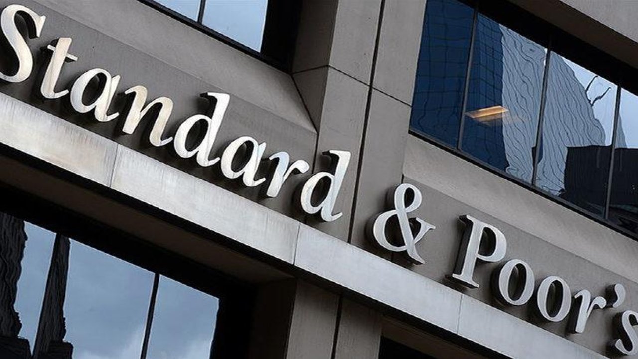 Standard Poor's Türkiye'nin kredi notunu teyit etti