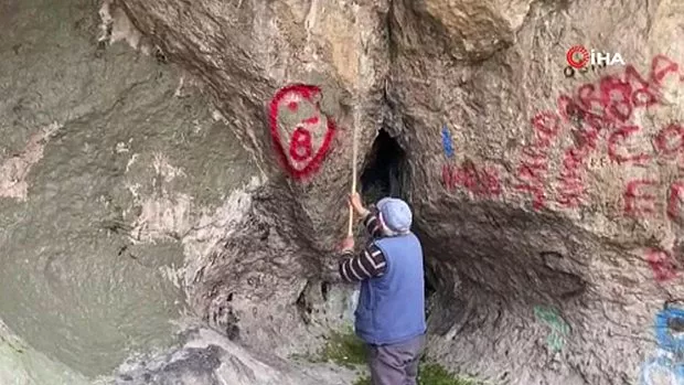 En az 3 bin yıllık geçmiş var Mağaranın duvarlarına sıva çektiler!