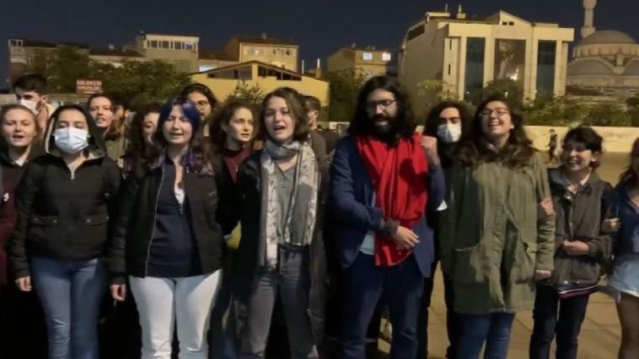 Boğaziçi’nde gözaltına alınıp mahkemeye sevk edilen öğrenciler serbest bırakıldı