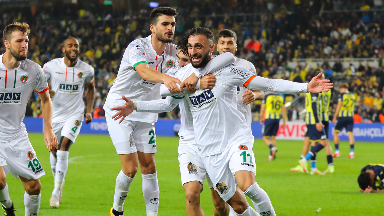 Fenerbahçe 90+3'te yıkıldı