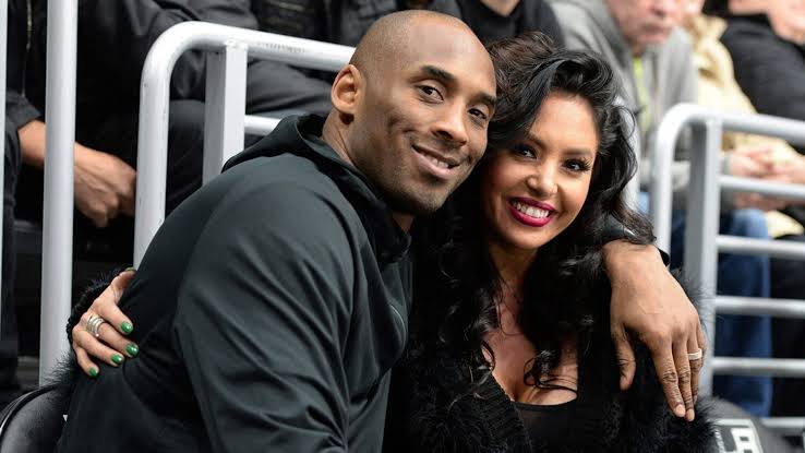 Vanessa Bryant, eşi Kobe Bryant ve kızının ölümünü sosyal medyadan gelen bildirimlerden öğrenmiş