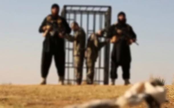 'İki askerin yakılarak infazı resmen kabul edildi'