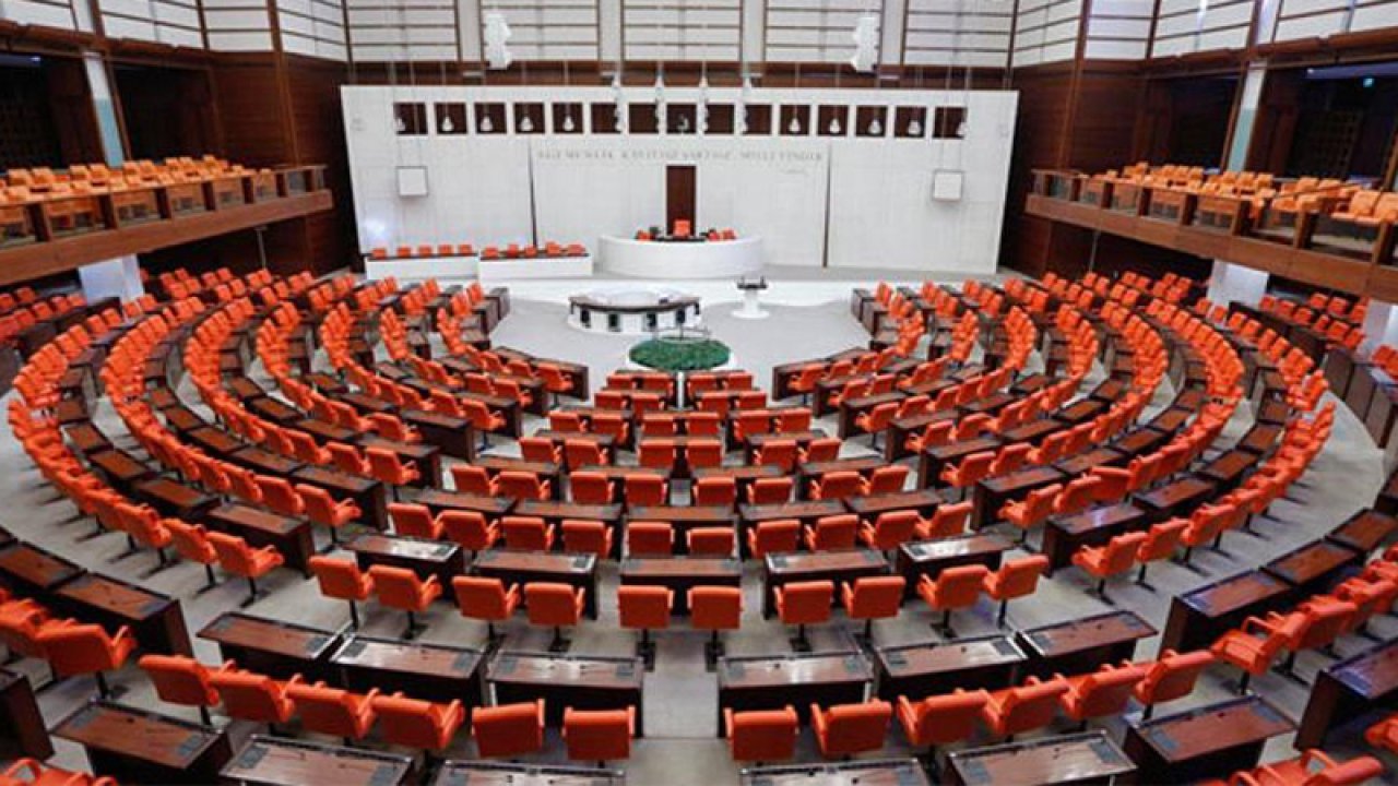 AK Parti ve MHP, anayasa değişikliğini mümkün görüyor mu?