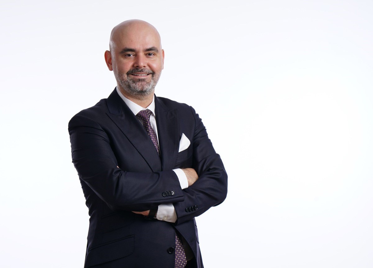 Rinoplasti Neden Uygulanır? – Dr. Salih Onur Basat