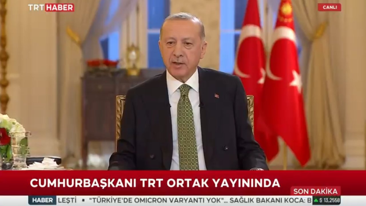 Cumhurbaşkanı Erdoğan, TRT ortak yayınında konuşmaya başlamadan önce 13,26 olan dolar rekor kırarak 14 TL'yi g