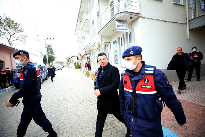 CHP'li Kıyıköy Belediye Başkanı Ender Sevinç 'rüşvet ve usulsüzlük'ten tutuklandı