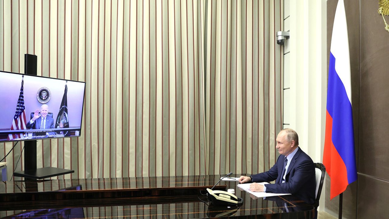 Biden - Putin zirvesi: ABD'den Rusya'ya Ukrayna uyarısı