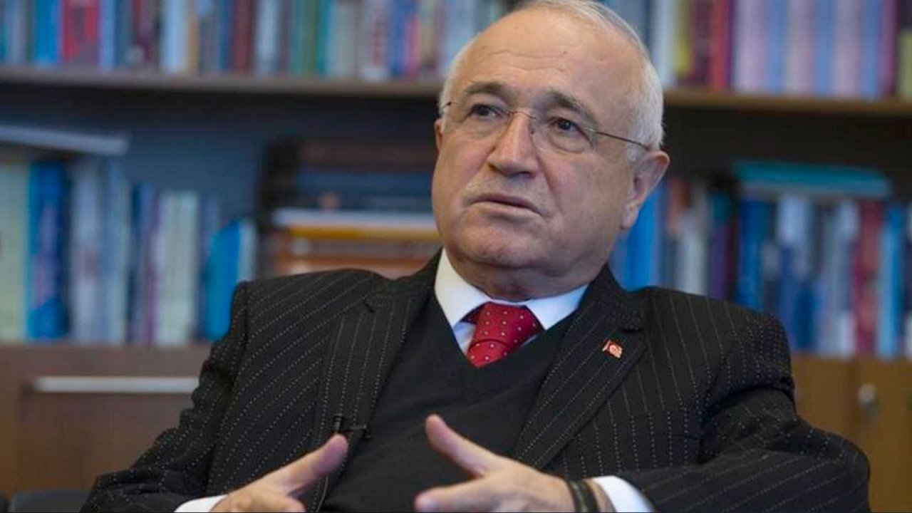 Cemil Çiçek TBMM'de çıkan tartışma ve kavgaları değerlendirdi: Demokrasi yumruk sıkmak değil, el sıkmaktır