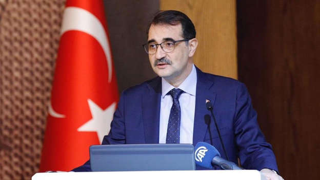 Enerji Bakanı Dönmez: Karadeniz gazı 2023'te evlerde