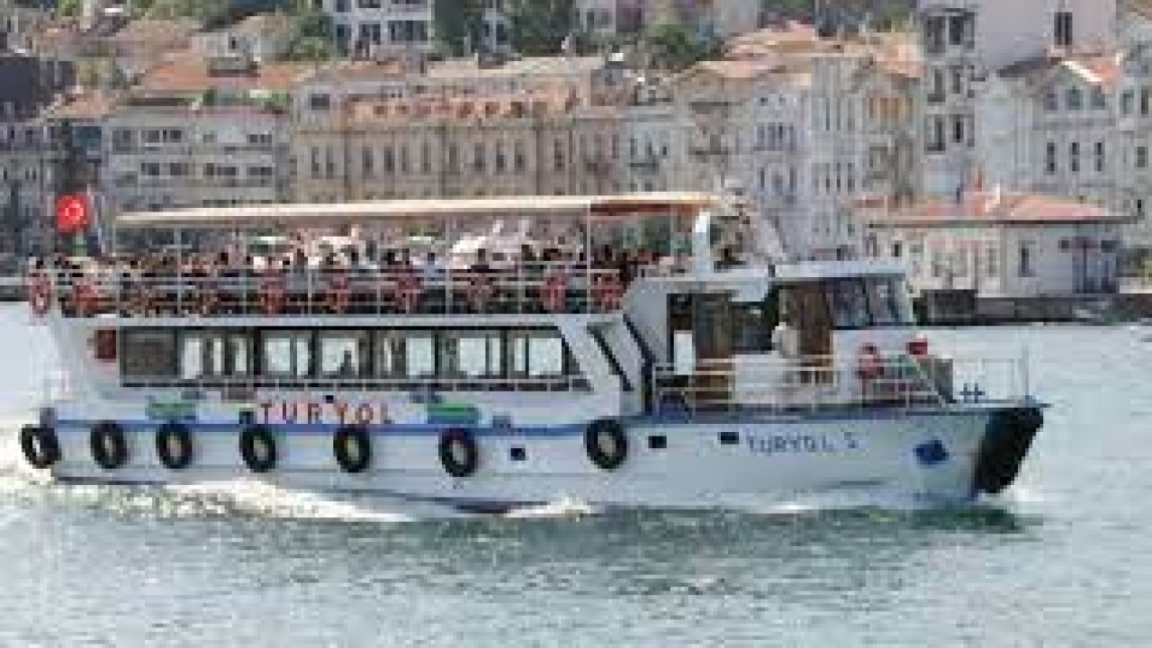 Dolar bu kez Boğaz'dan vurdu: Kadıköy- Karaköy vapur seferleri durdu