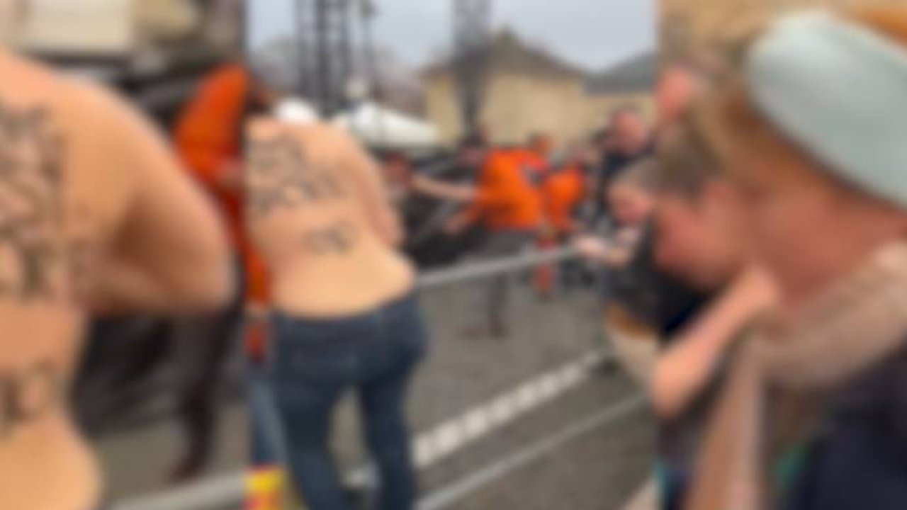 Femen , Fransa'nın başkenti Paris’te ortaya çıktı
