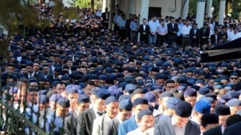 Süleymancıların yurdunda kalan öğrenci anlatıyor: Zorla namaz, şiddet, Atatürk portresine tükürük