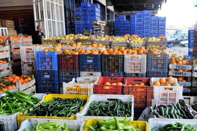 Meyve, sebze cep yakıyor! ‘İktidar yabancı çiftçiyi seviyor’