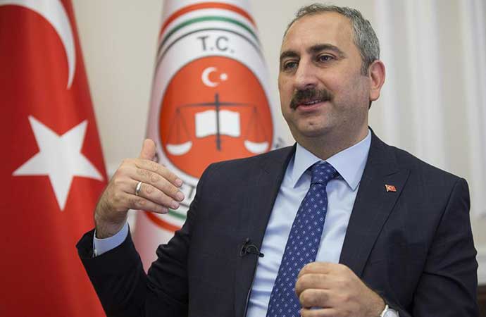 Görevinden ayrılan Abdülhamit Gül’ün yeni planları