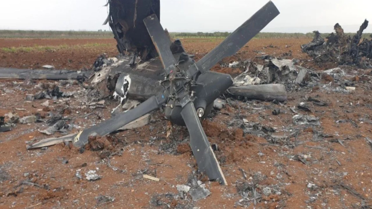 IŞİD liderine karşı operasyonda kullanılmıştı: Suriye’deki ABD’li askerler, arızalanan helikopterlerini imha e