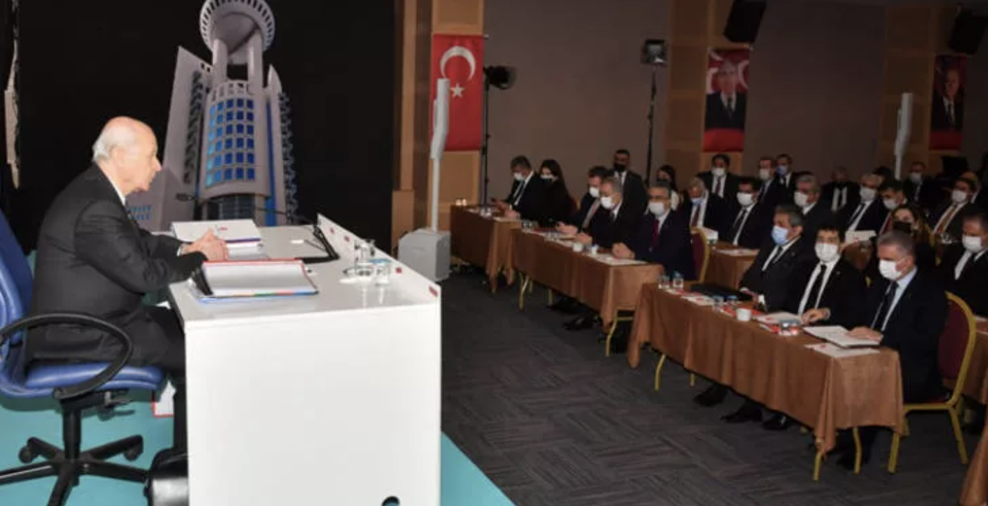 MHP lideri Bahçeli'den partisine 'saha' talimatı: Muhalefet söylemlerine karşı Cumhur İttifakı'nın tezleri iyi
