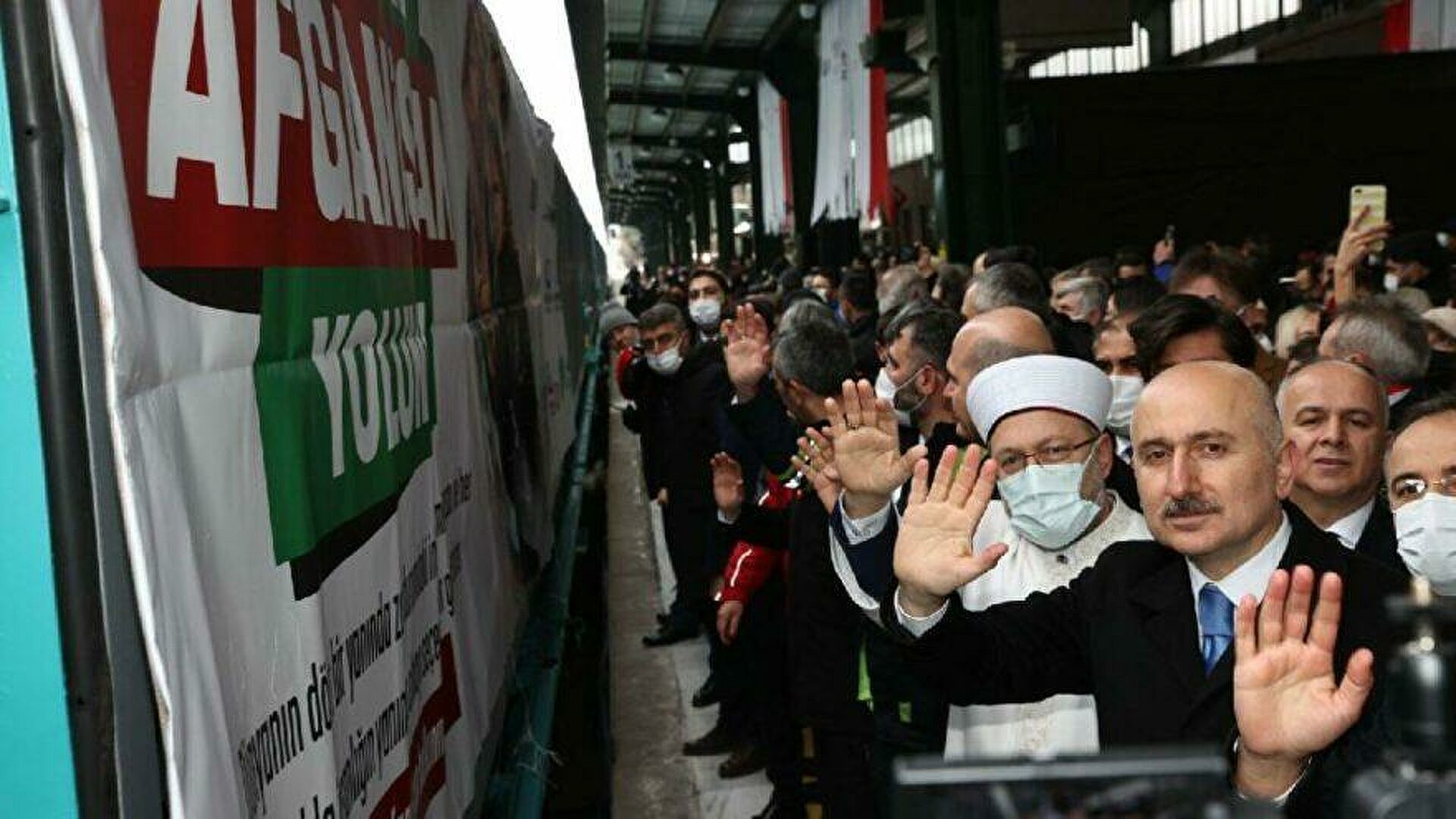 Türkiye’den yola çıkan “İyilik Treni”nin 9 Şubat’ta Afganistan’a ulaşması bekleniyor
