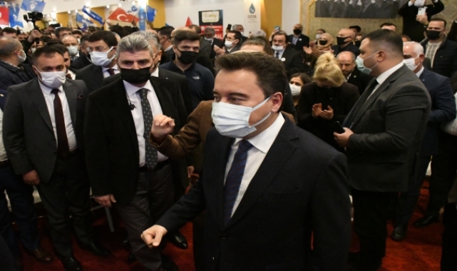 DEVA Partisi Genel Başkanı Babacan, partisinin Adana İl Kongresi\'nde konuştu: