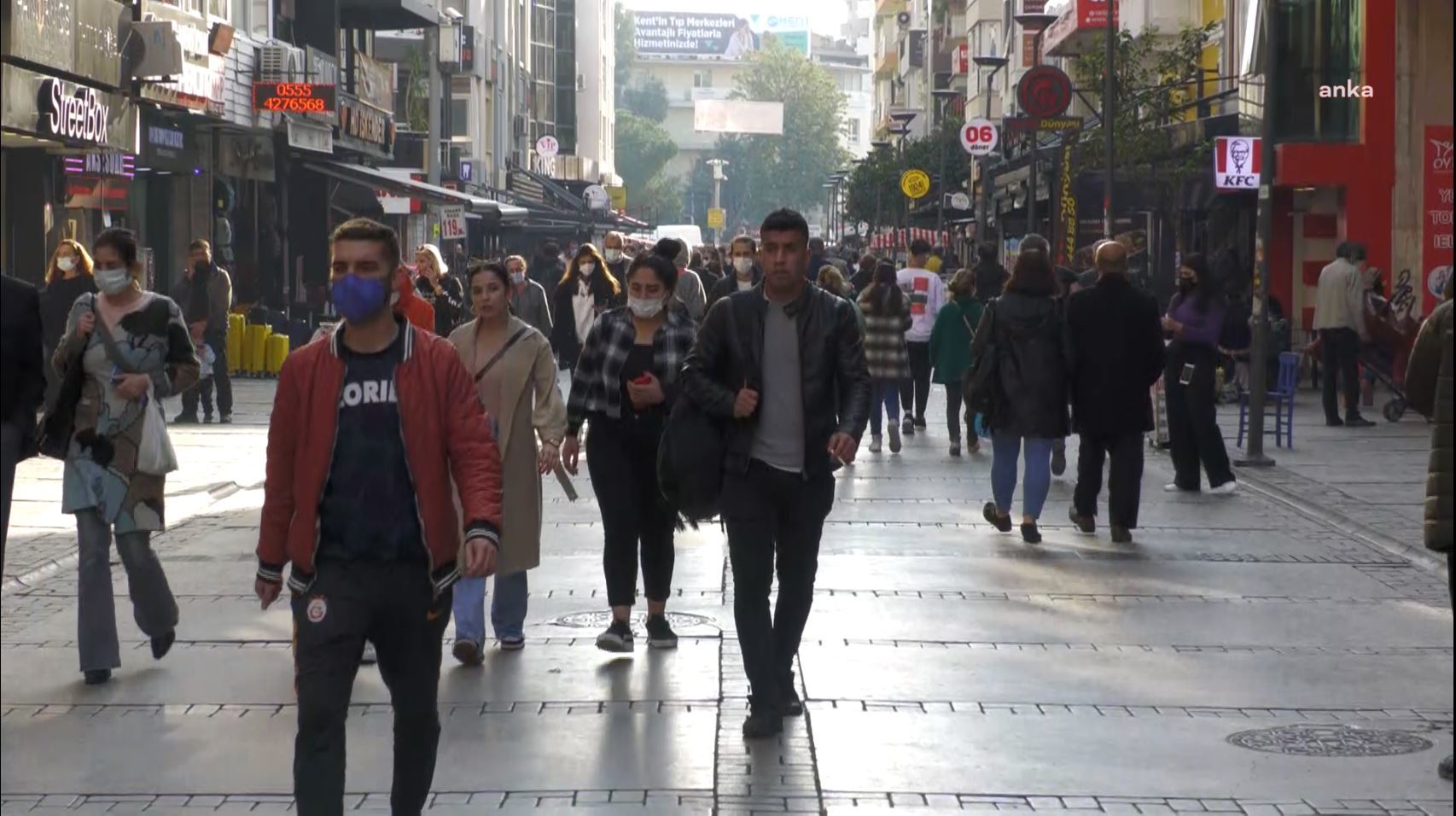 Prof. Dr. Sakarya: Ailede Covid-19 nedeniyle ölmüş yakın akraba varsa çok fazla dikkatli olunmalı; genetik fak