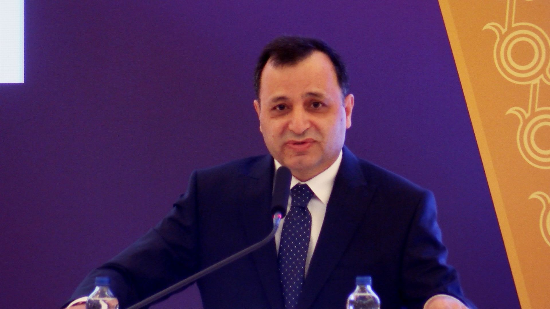 AYM Başkanı Zühtü Arslan: Anayasa Mahkemesi neredeyse tek başına AİHM'in 47 ülkeden aldığı kadar başvuru alıyo