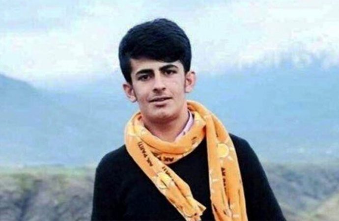 Hakkari’de helikopterden açılan ateş sonucu 14 yaşında bir çocuk hayatını kaybetti