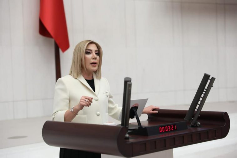 AK Parti'li Gökcan'dan, Muğla'da çimento fabrikası ruhsatına tepki