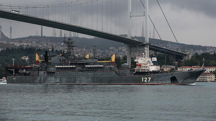 Rus savaş gemisi, İstanbul Boğazı’nda