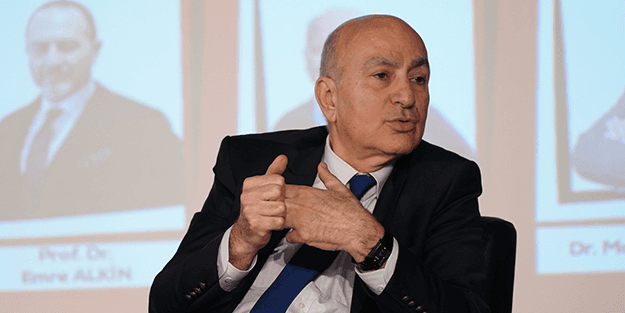 Mahfi Eğilmez: Faize hiç dokunmasaydık ne olurdu?