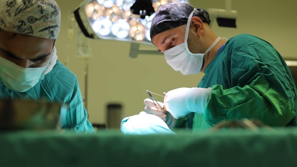 Burun Estetiği ile İlgili Merak Edilenler - Dr. Şerif Yavuz