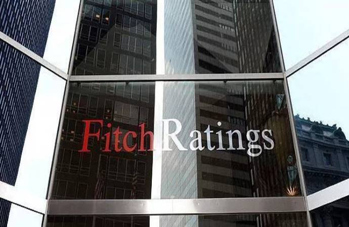 Fitch 6 Türk şirketinin notunu düşürdü