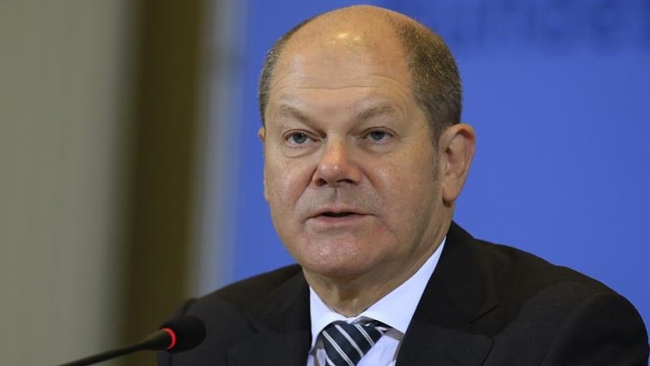 Almanya Başbakanı Scholz: Putin, NATO'nun kararlılığını hafife almamalı