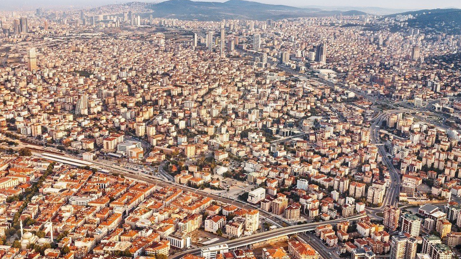 Bakan Kurum: 2035'te deprem riski olan bölgelerde kentsel dönüşüme girmemiş hiçbir binamız kalmayacak