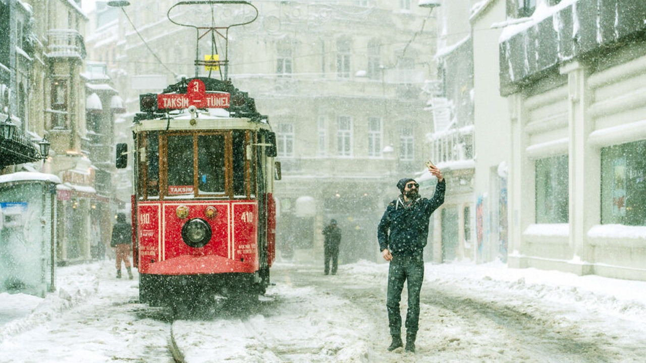 İstanbullular dikkat: Kar yağışı için tarih verildi!