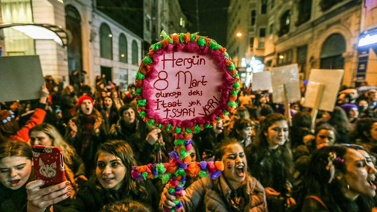 İstanbul Valiliği Taksim'deki 8 Mart eylemini yasakladı!