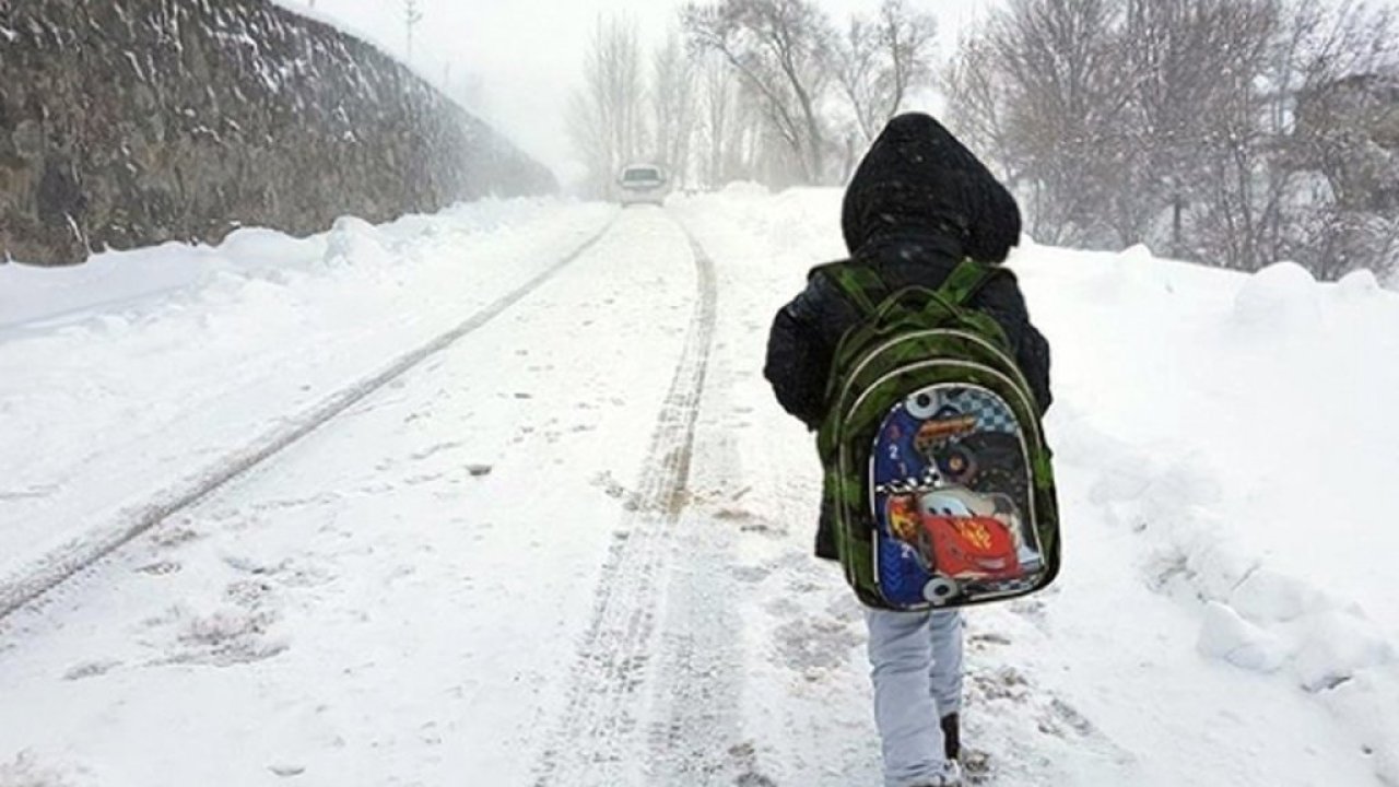 Erzurum’da eğitime kar engeli