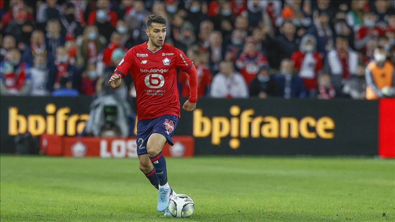 Zeki Çelik, Ligue 1'de haftanın en iyi 11'ine seçildi