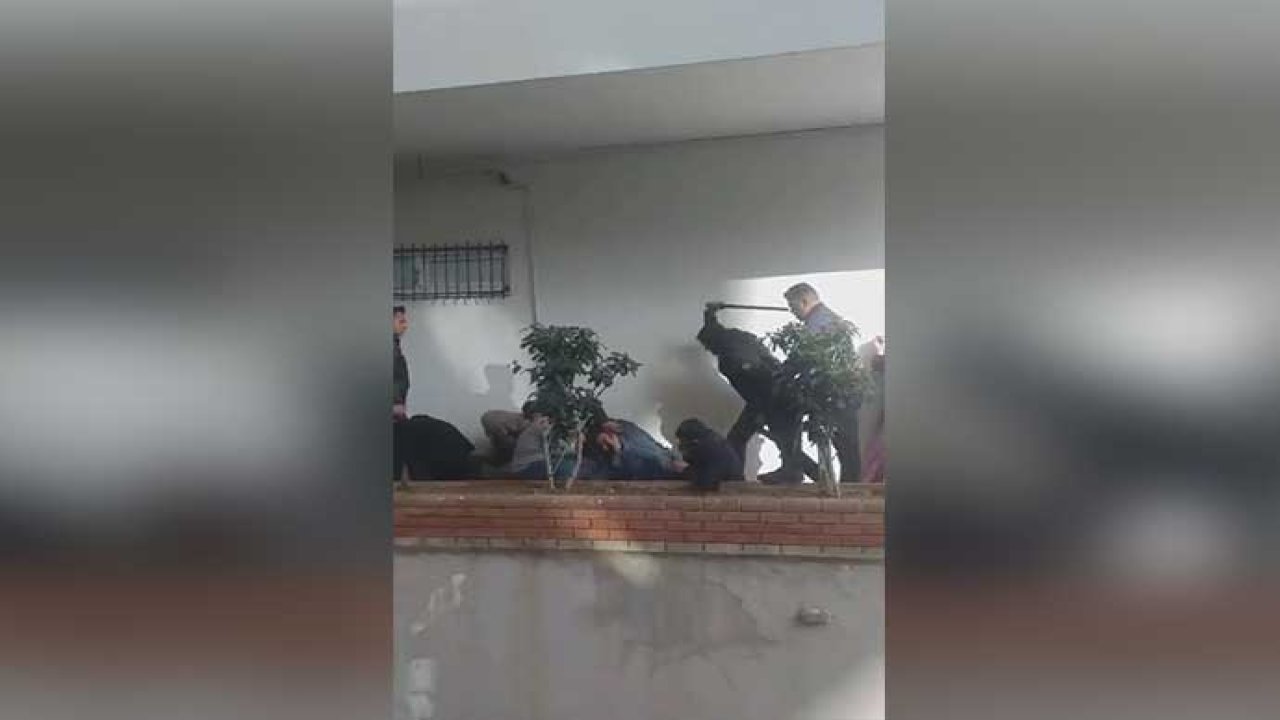 Furkan Vakfı yürüyüşüne müdahale