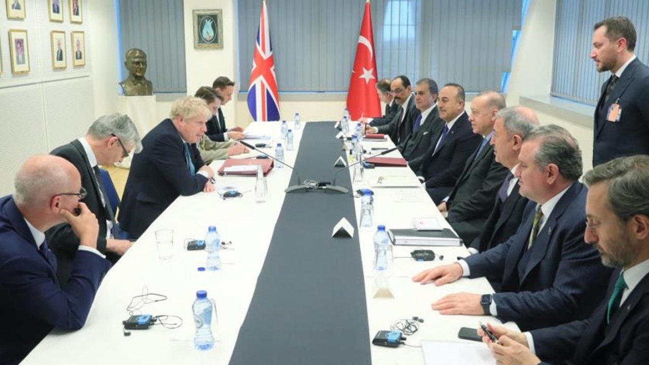 Boris Johnson'dan 'Bayraktar' açıklaması