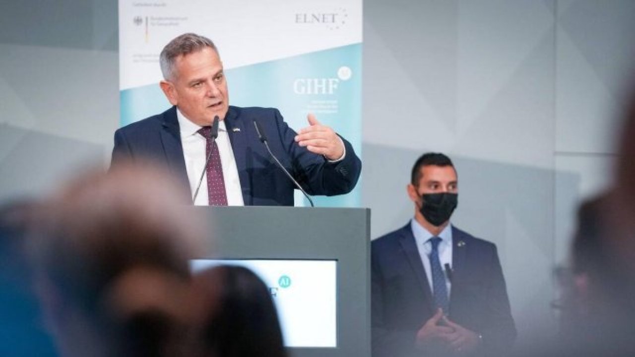 İsrail Sağlık Bakanı Nitzan Horowitz, Ukrayna'ya gidecek