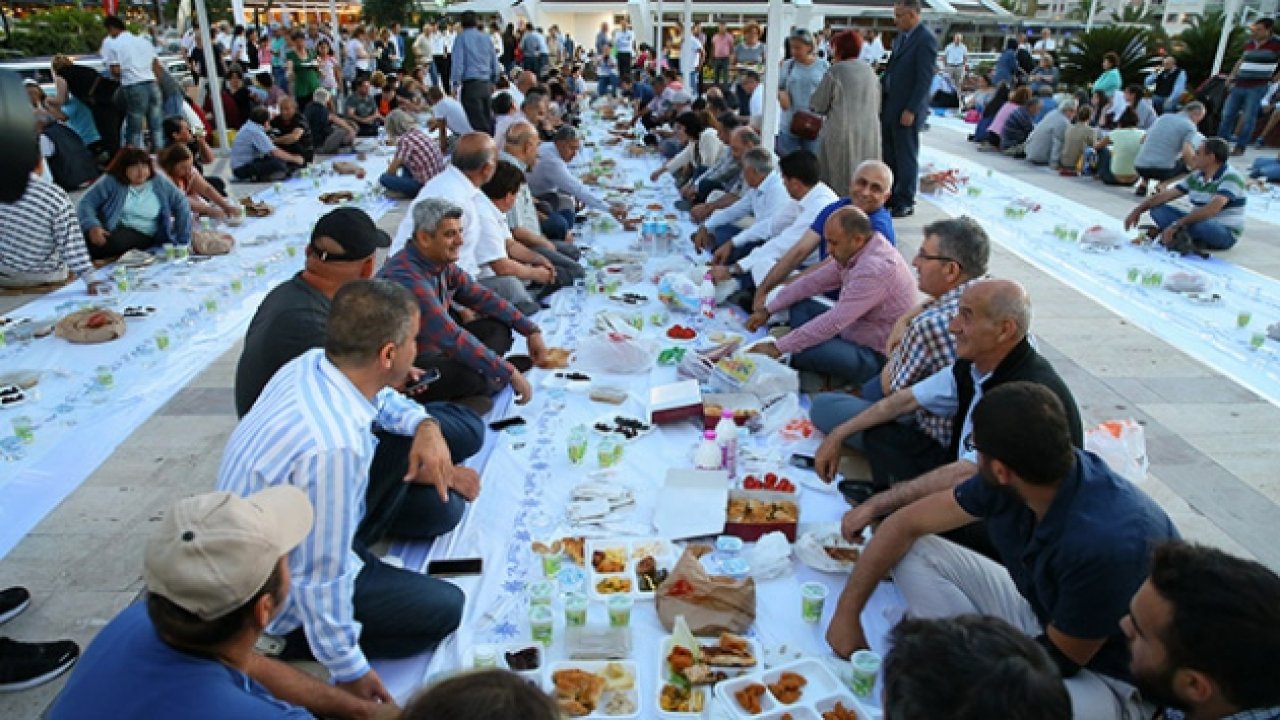 Osman Müftüoğlu: Oruç iç doktordur