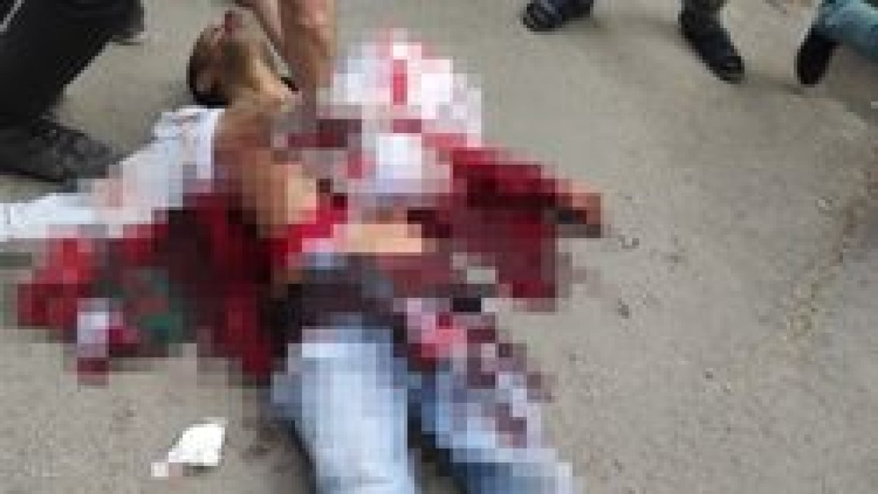 Diyarbakır'da kız çocuğunun fotoğrafını çektiği iddia ettikleri adamı öldürdüler