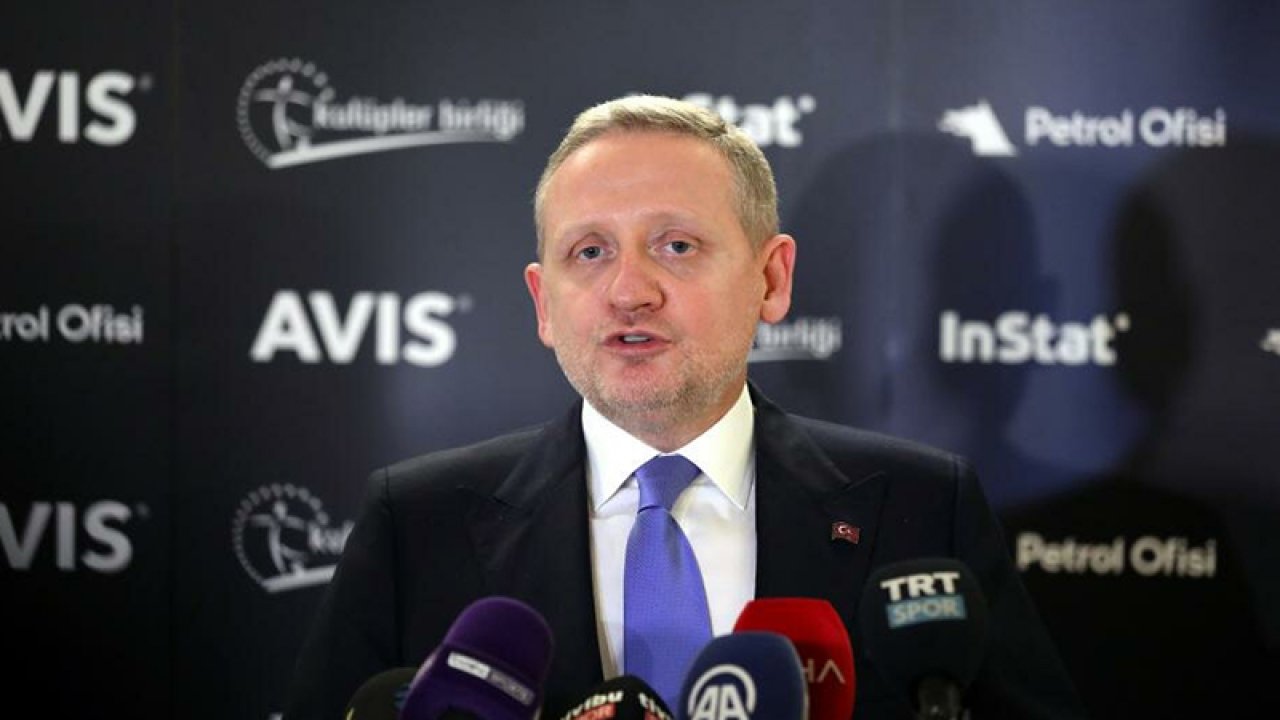 Erman Toroğlu: Orta oyunu oynanıyor